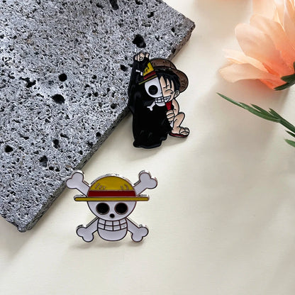 Lot 2 broches One Piece Luffy
