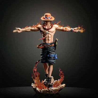Figurine Ace 28cm